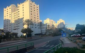 Condomínio clube praia da Rocha lll